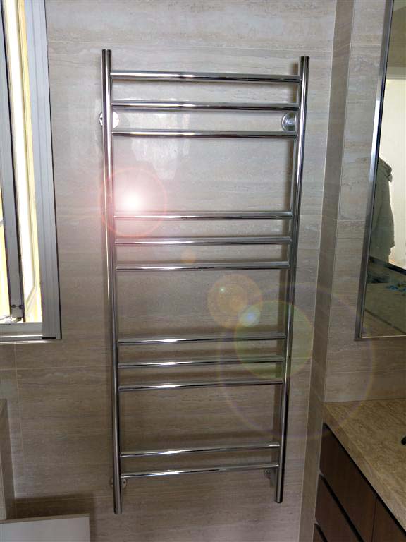 oil sealed towel rails