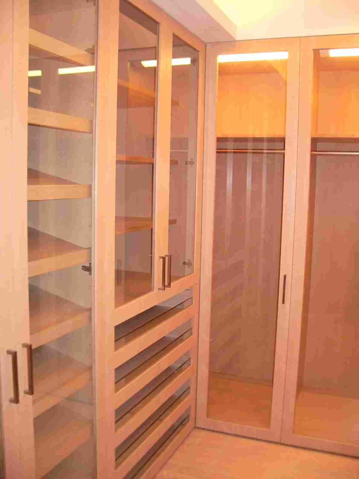 clothes cabinet heater